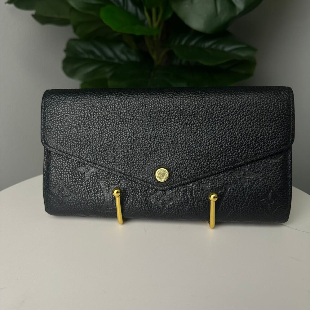 💎✨Authentic Louis Vuitton Sarah Wallet Black Monogram Empreinte Leather